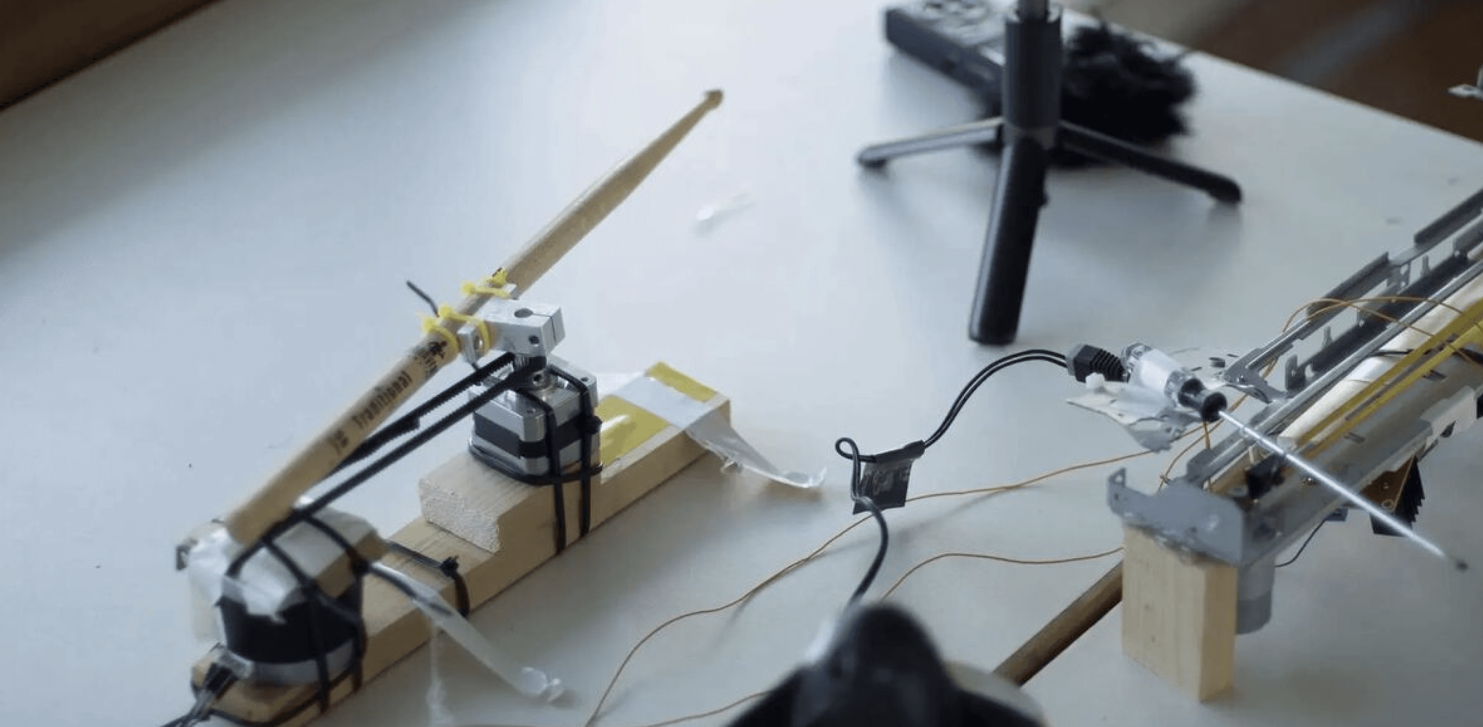 hackathon umma huesla 2018 - connected sound machine robots built at a hackathon